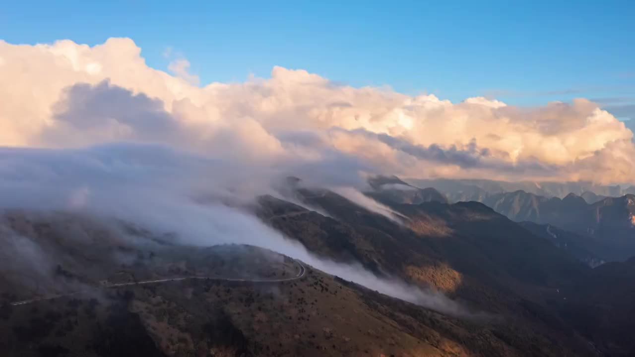 神农架神农顶云海夕照航拍延时摄影视频素材