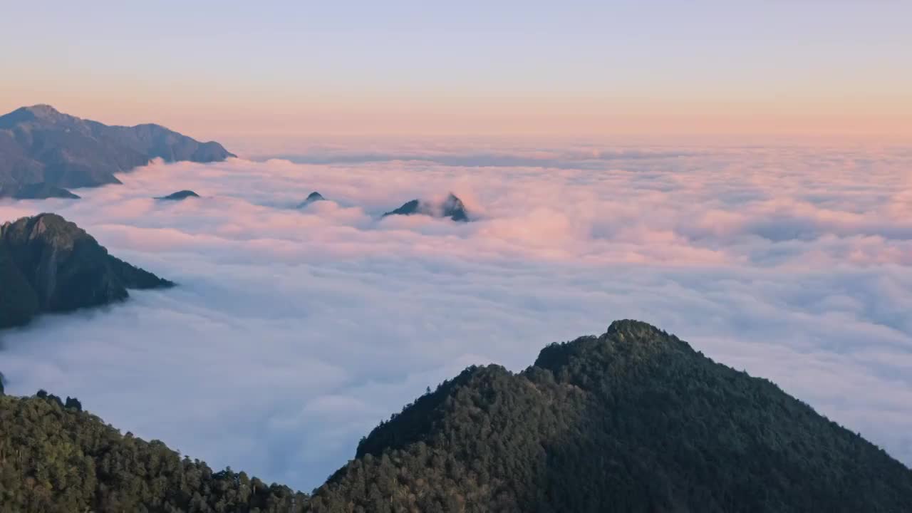 神农架神农顶云海夕照航拍延时摄影视频素材