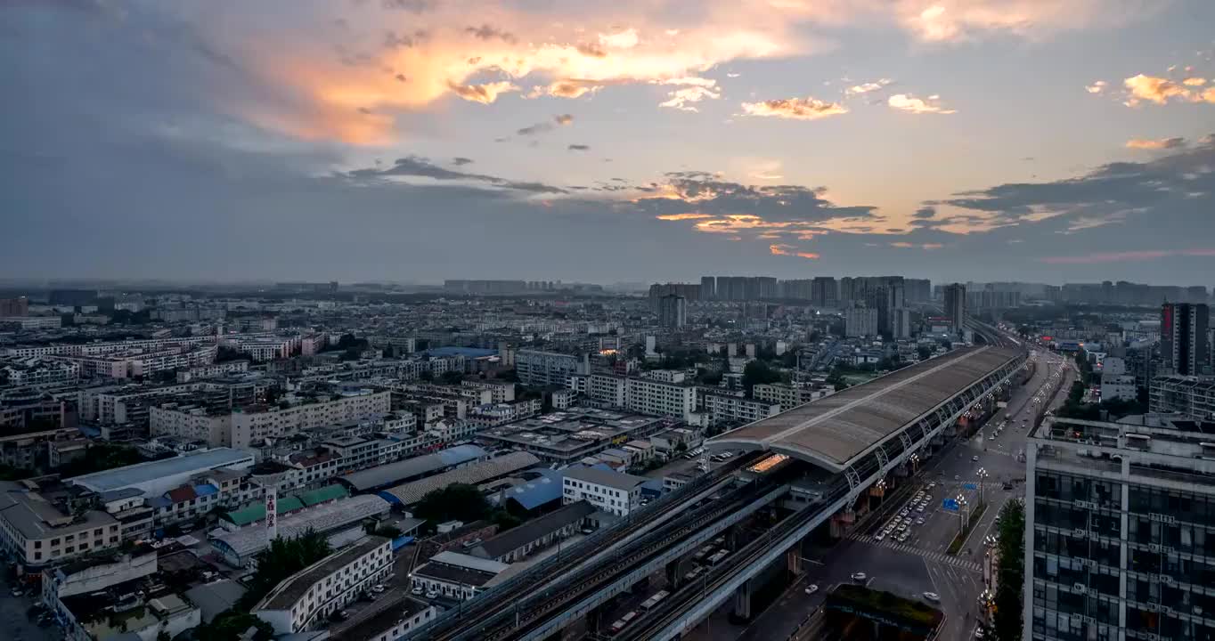 成都犀浦地铁站晚霞延时摄影视频素材