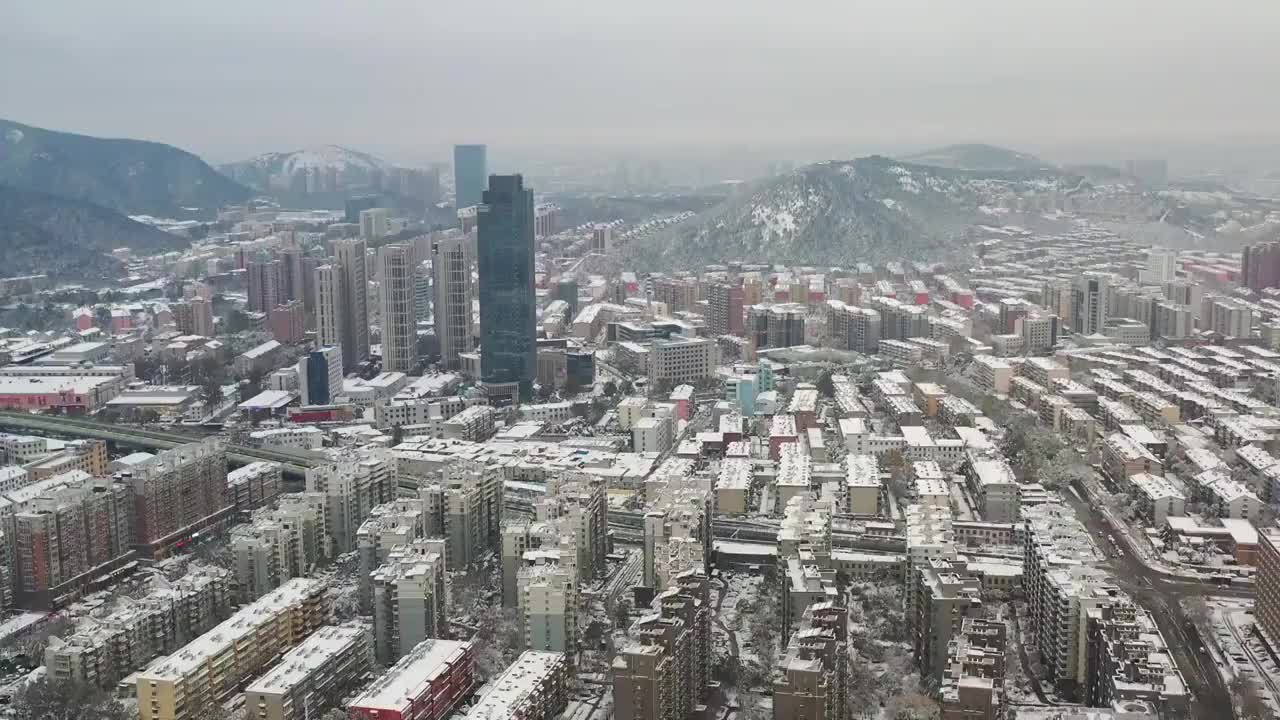 航拍雪后的济南都市风光视频素材