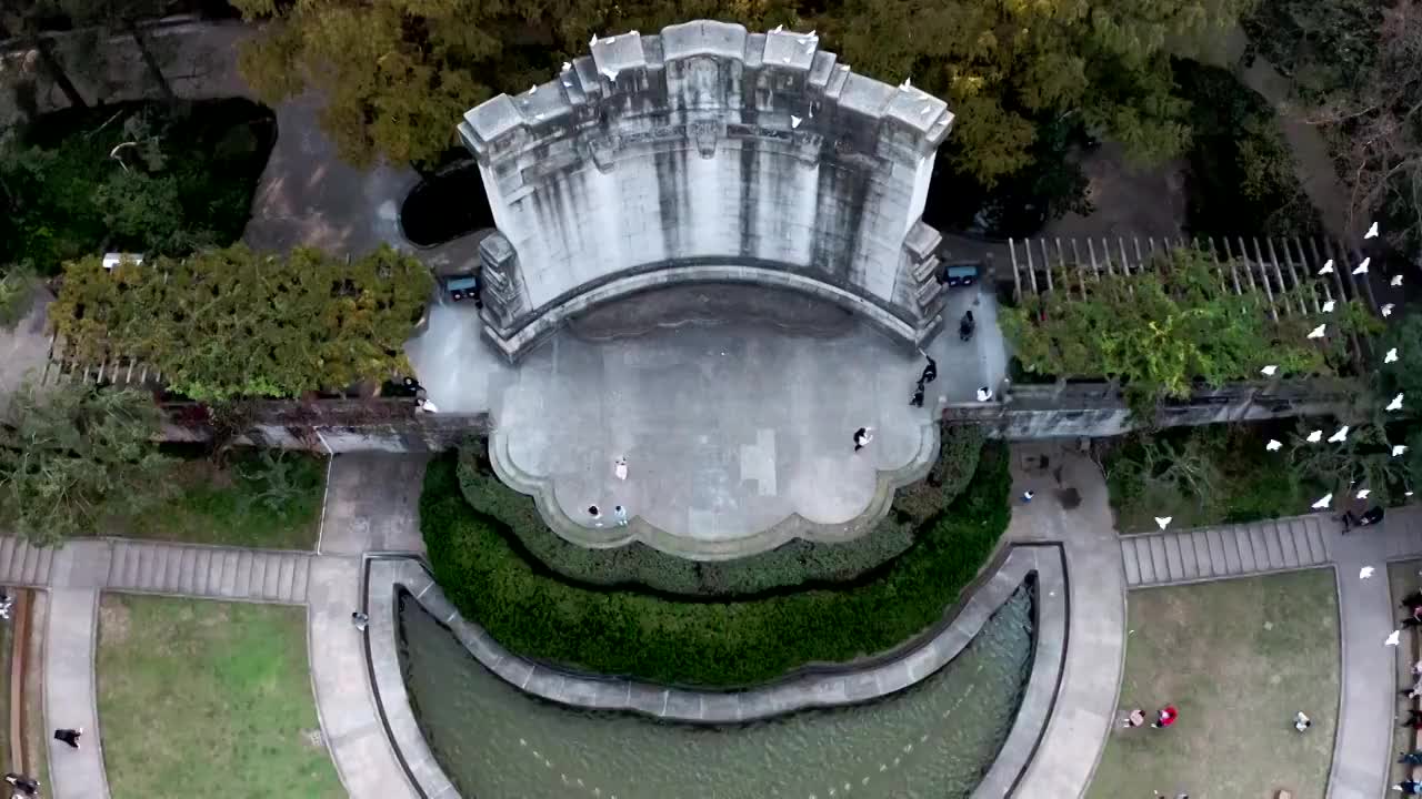 南京市钟山风景名胜区南京音乐台秋景航拍视频素材