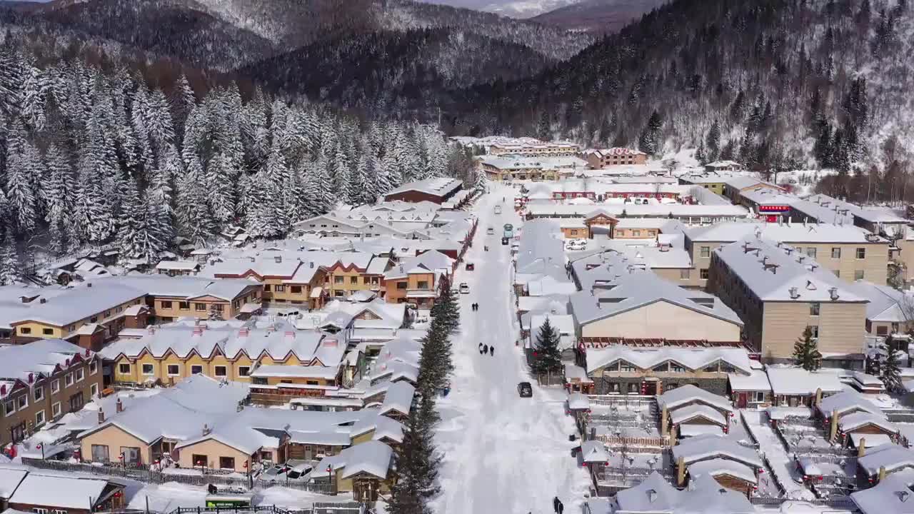 黑龙江牡丹江：航拍雪后的中国雪乡视频素材