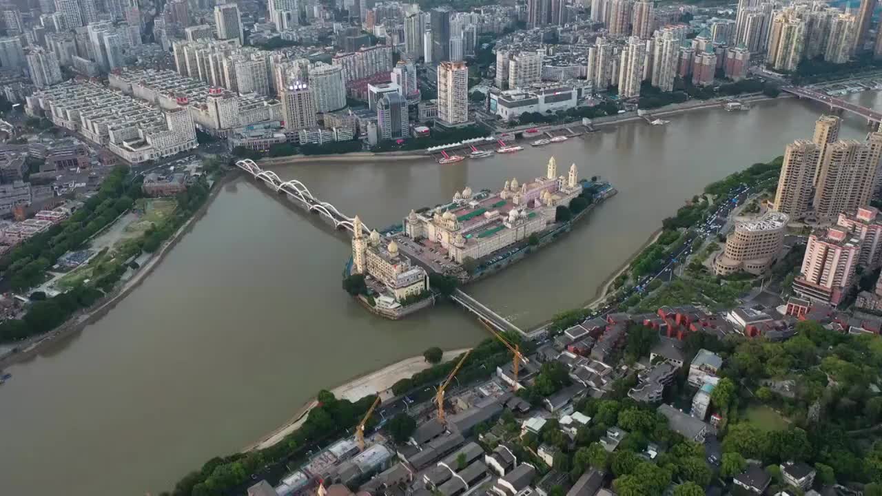 福建省福州市中洲岛日落航拍城市风光视频素材