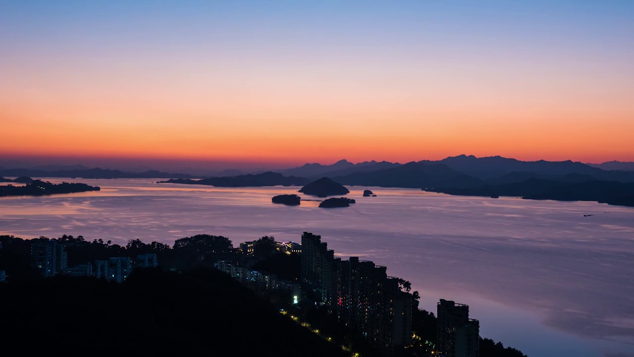 中国浙江杭州千岛湖星空日落延时风光摄影视频素材