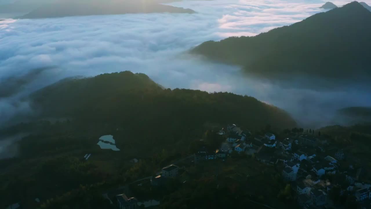 东阳天山云海风光4K航拍视频素材