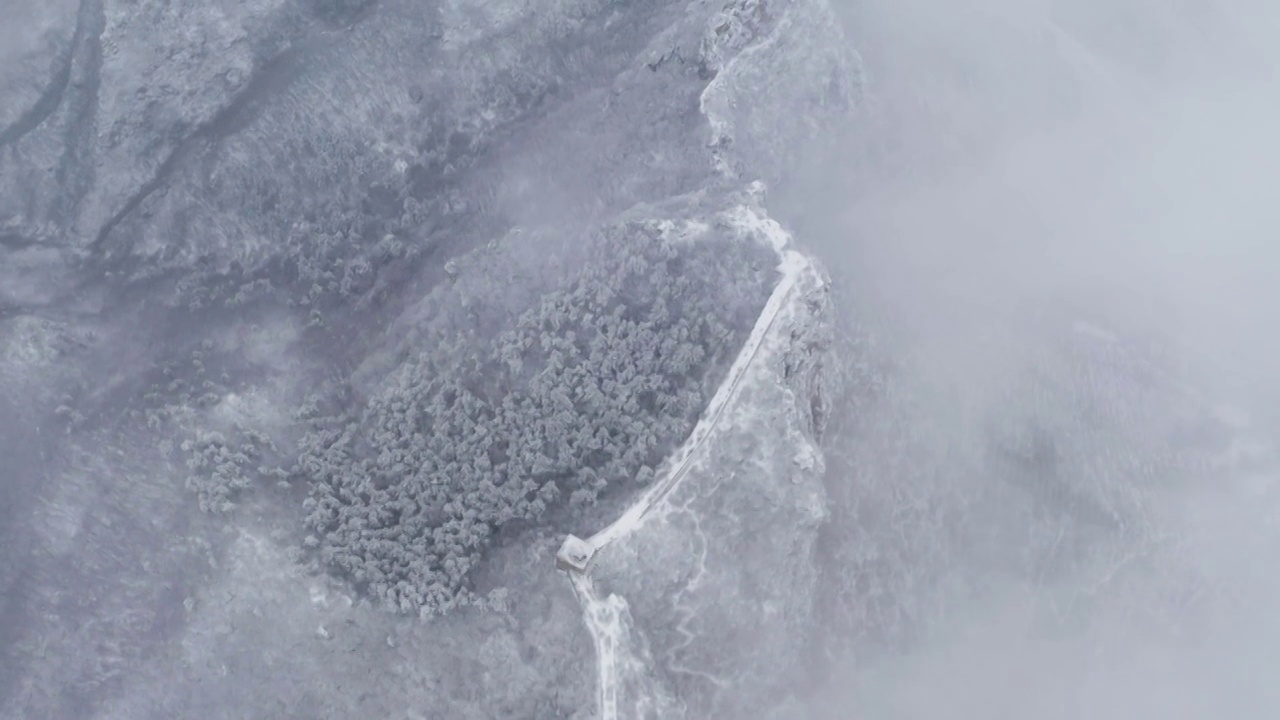 2021长城雪景雪山航拍特写视频视频素材