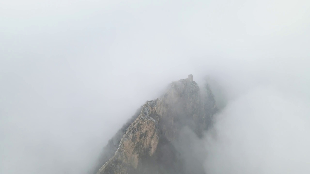 2021长城雪景雪山航拍特写视频视频素材