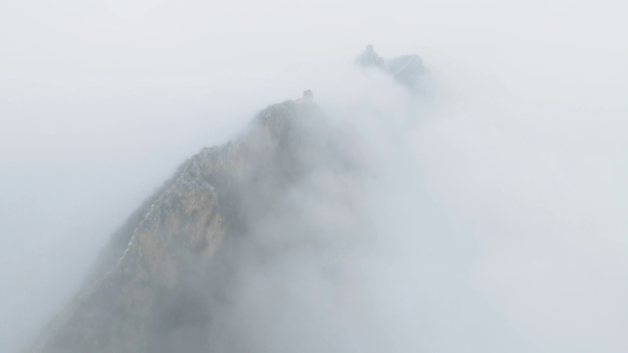 2021长城雪景雪山航拍特写视频视频素材