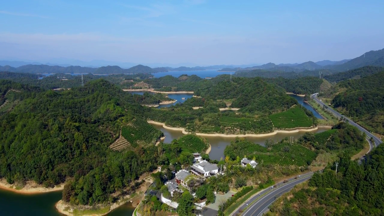 航拍杭州千岛湖青山绿水湖泊水景视频素材