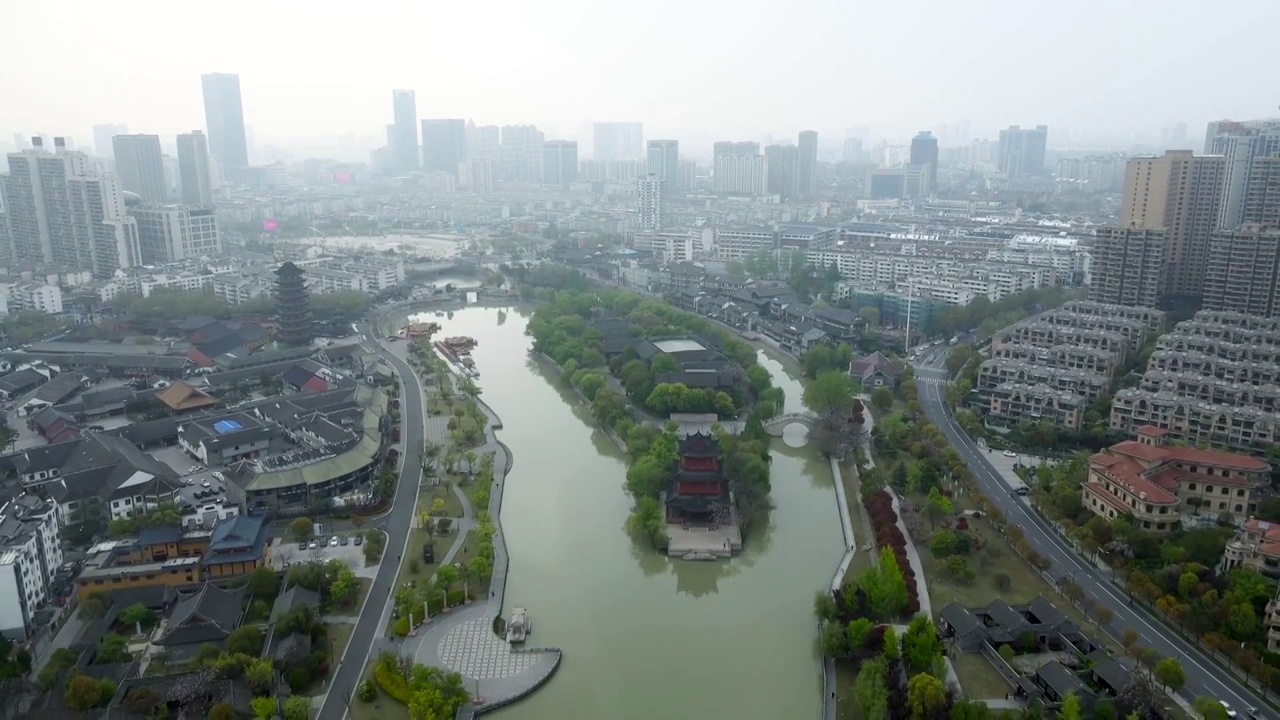 航拍江苏淮安清江浦中洲岛运河沿岸风景视频素材