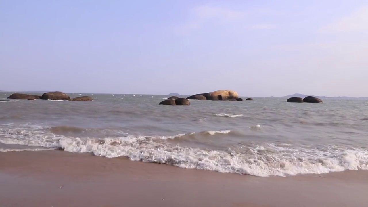 海浪礁石视频素材