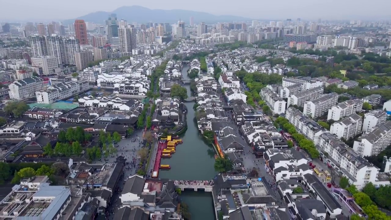 航拍南京城市建筑景观天际线视频素材