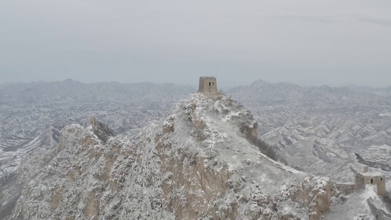 北京司马台长城望京楼雪景航拍视频素材