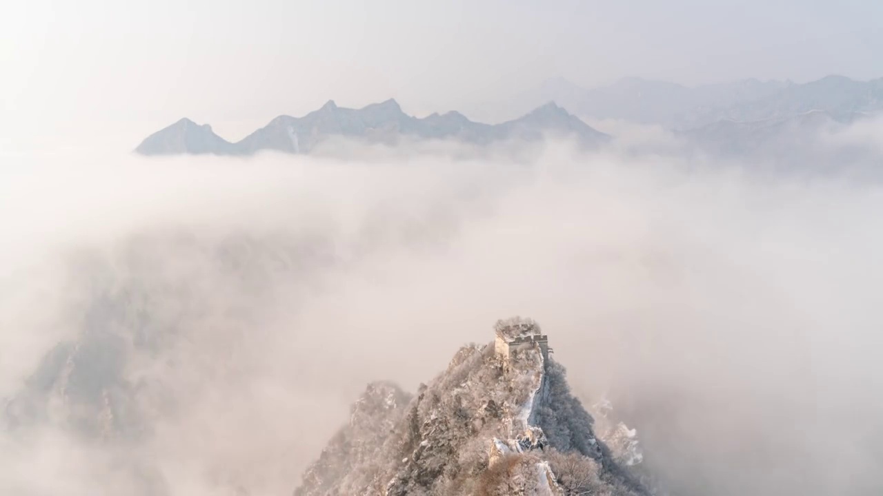 雪后箭扣长城延时视频素材