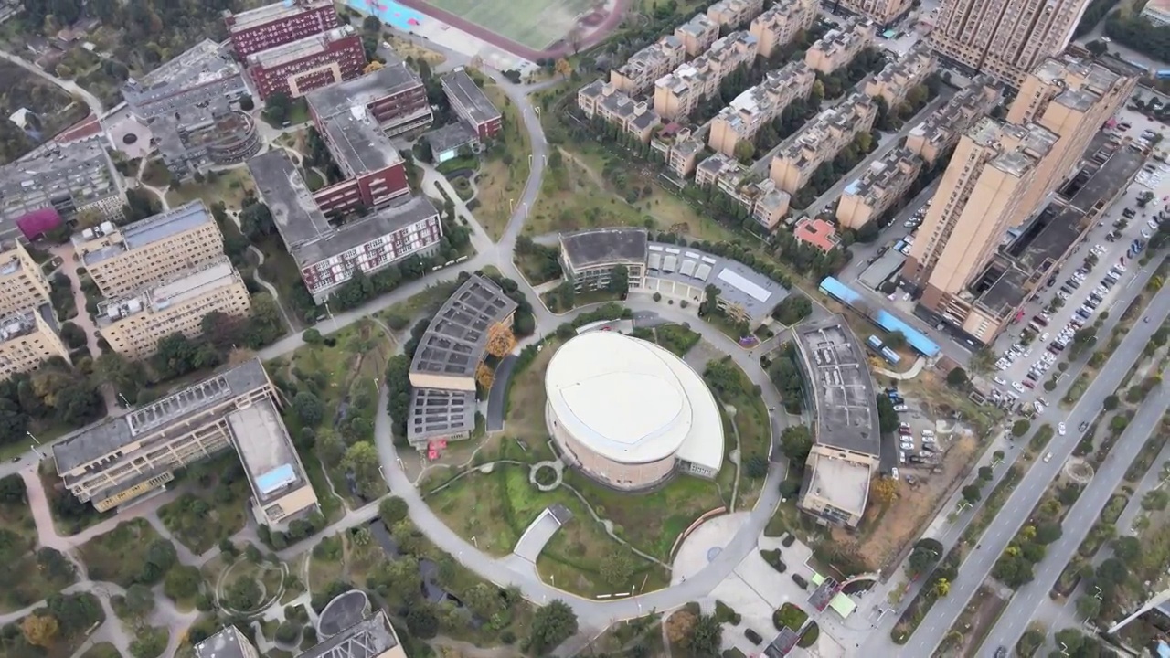 4K航拍大学校园，全景，鸟瞰视频下载