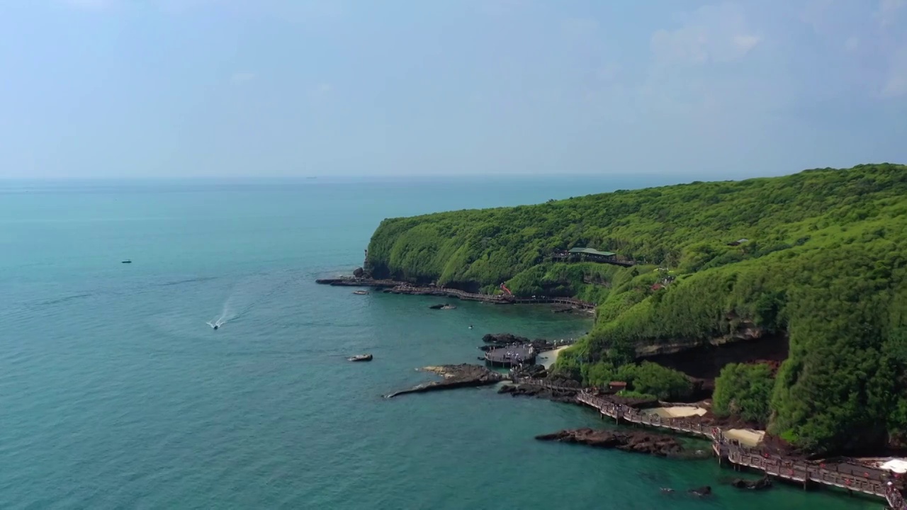 北海涠洲岛海边航拍视频素材