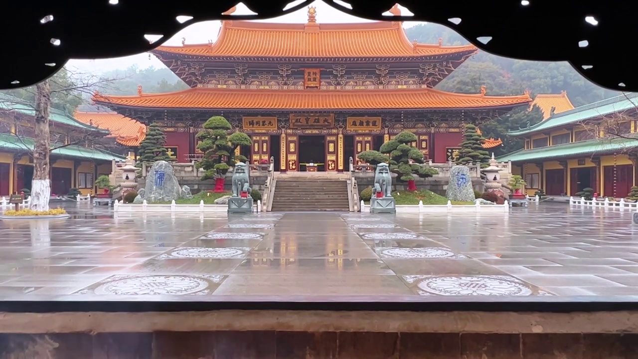 江西九江东林寺大雄宝殿视频素材