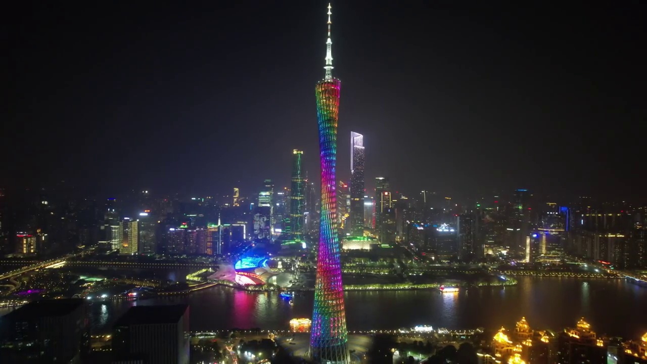 广州城市地标广州塔航拍视频素材画面1