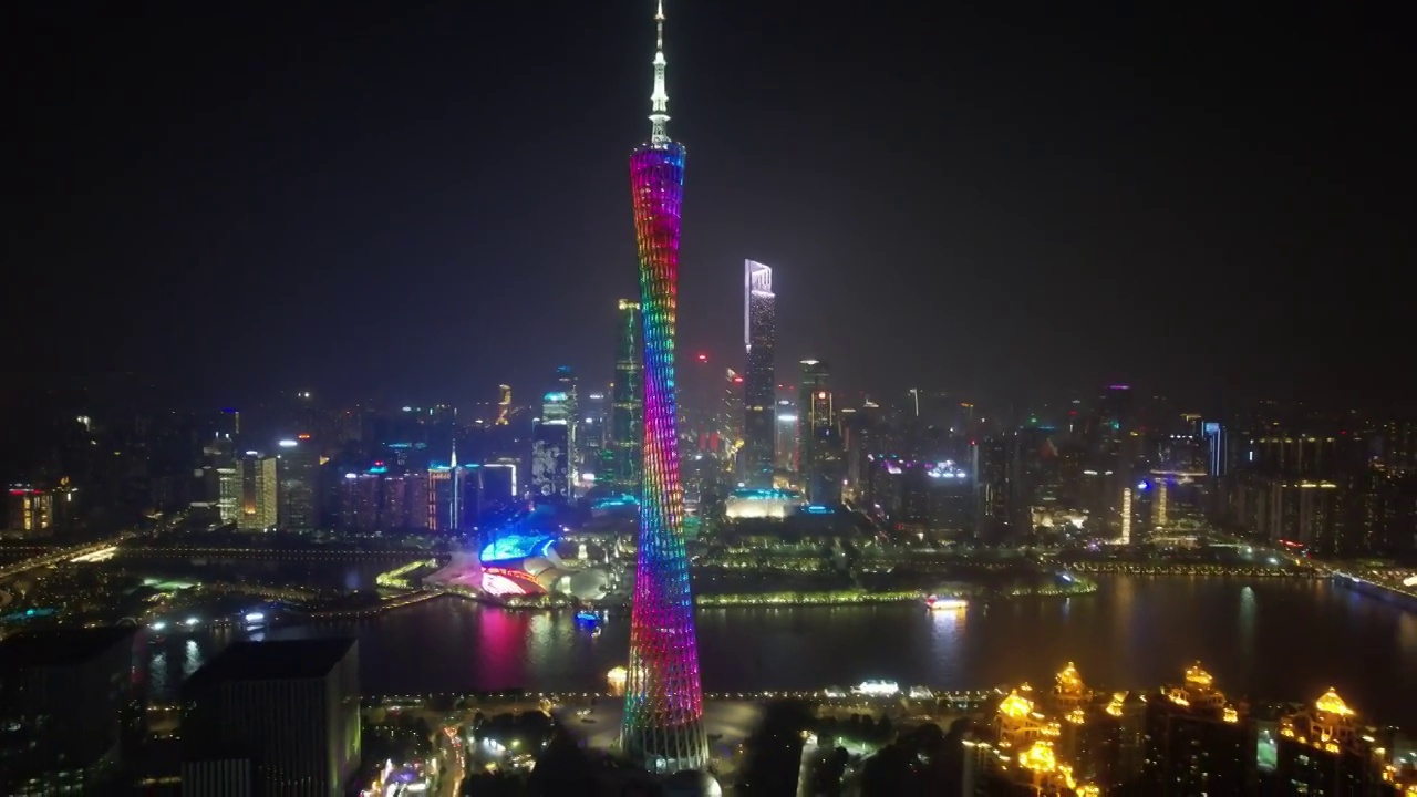 广州城市地标广州塔航拍视频素材画面2