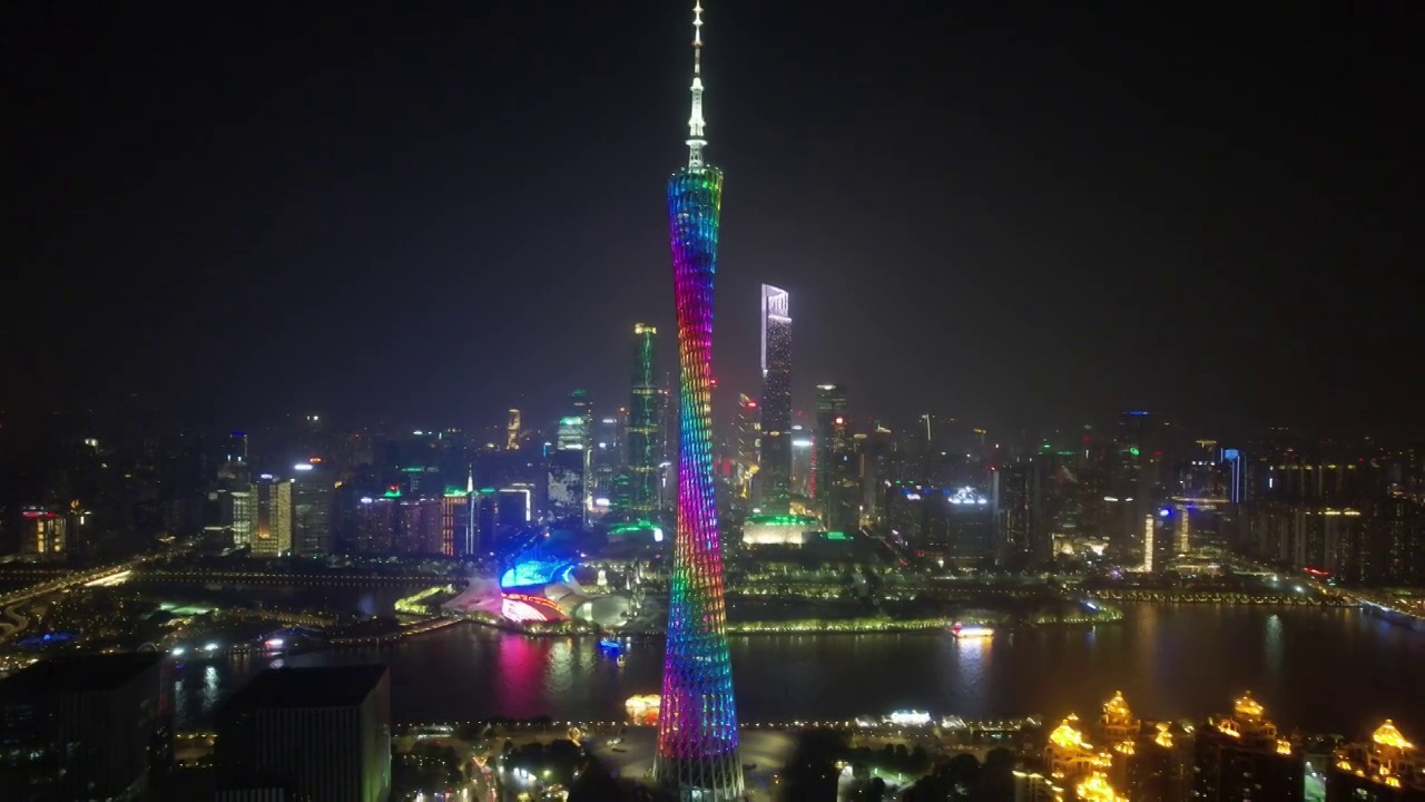 广州城市地标广州塔航拍视频素材画面3