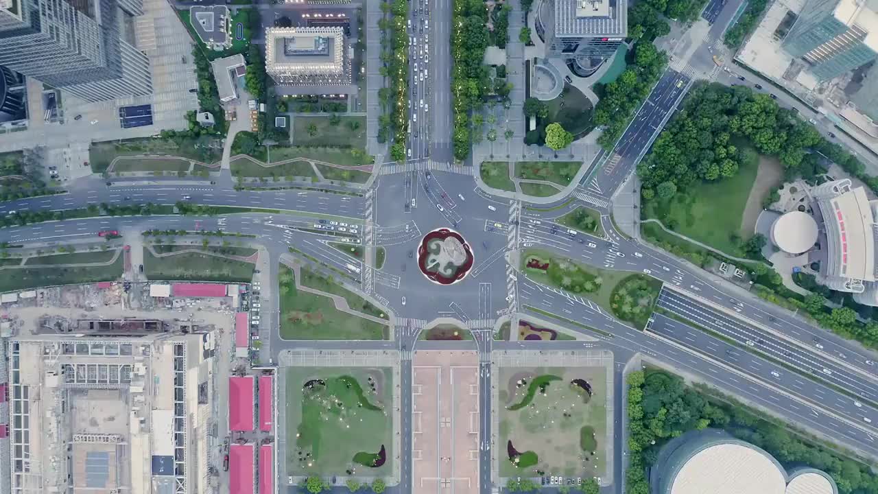 多车道路口视频素材