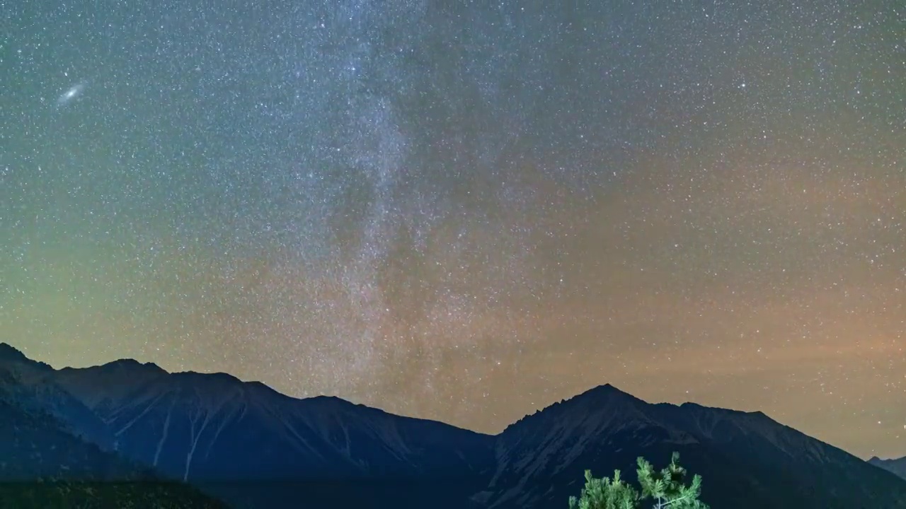 西藏觉巴山星空银河视频素材