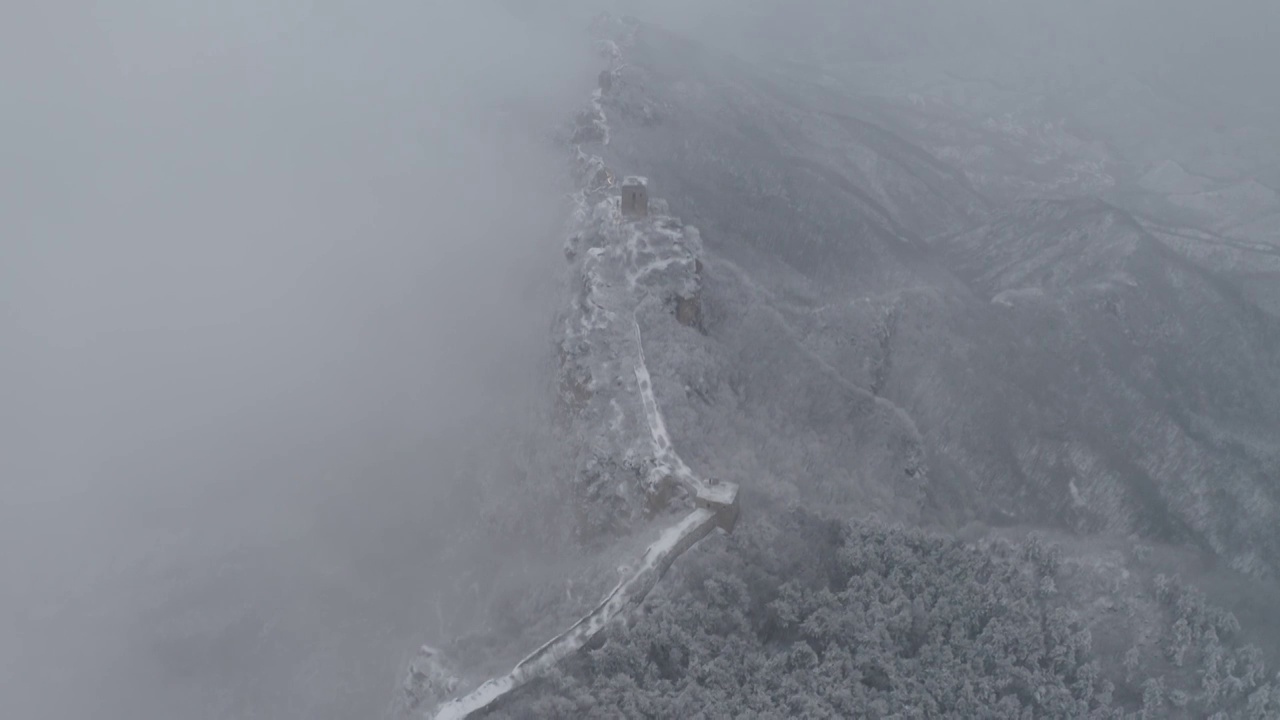 司马台长城雪景云海航拍视频素材