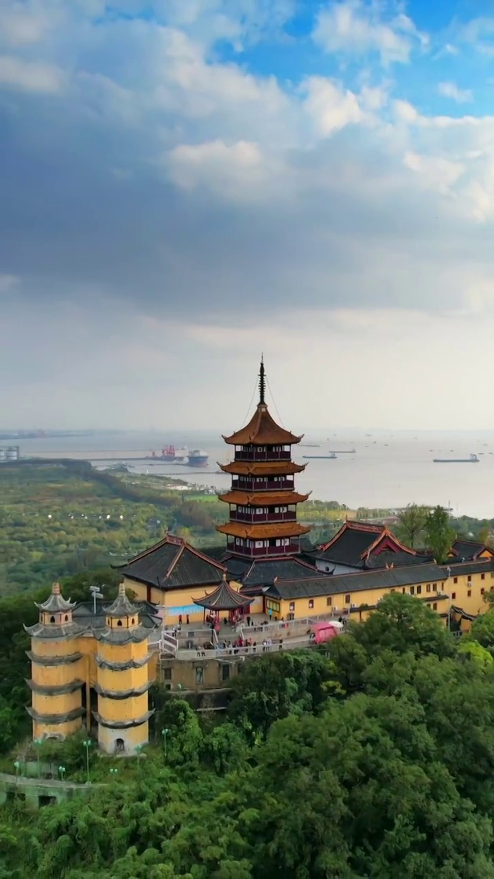 江苏省南通市狼山风景区视频素材画面1
