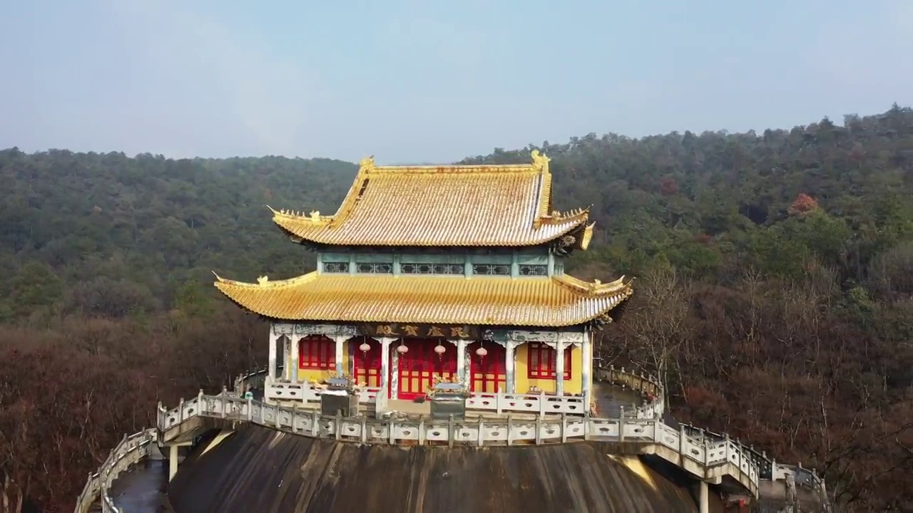 江苏南京溧水区无想山国家森林公园，无想寺景区，无想寺的航拍风光视频素材