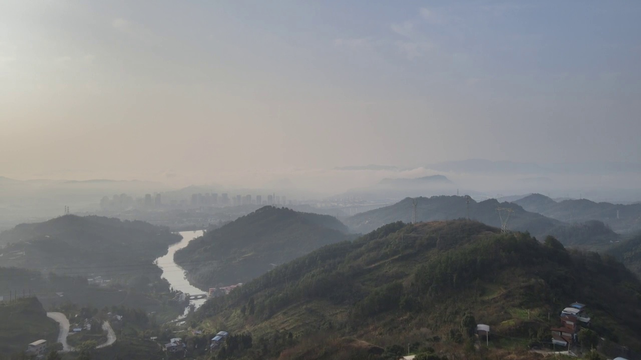 4K航拍雪山，雪景，大山，森林公园，云景，平流雾视频素材