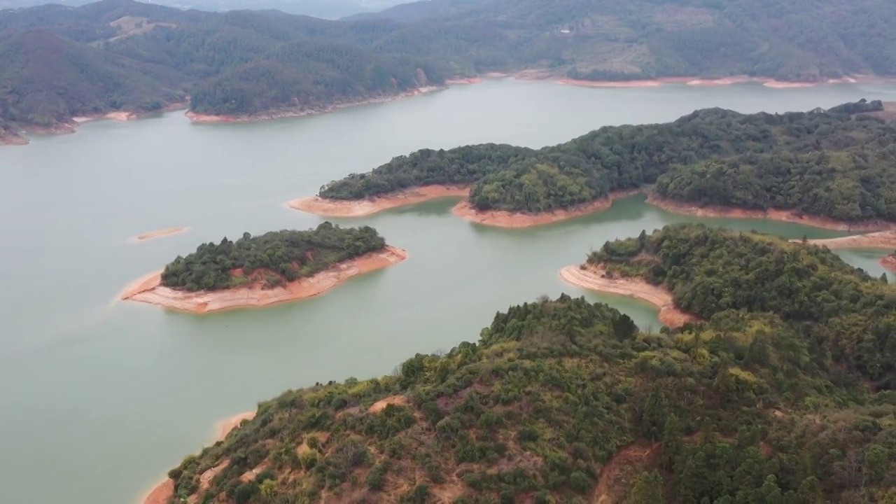 航拍贺州钟山碧溪湖视频素材