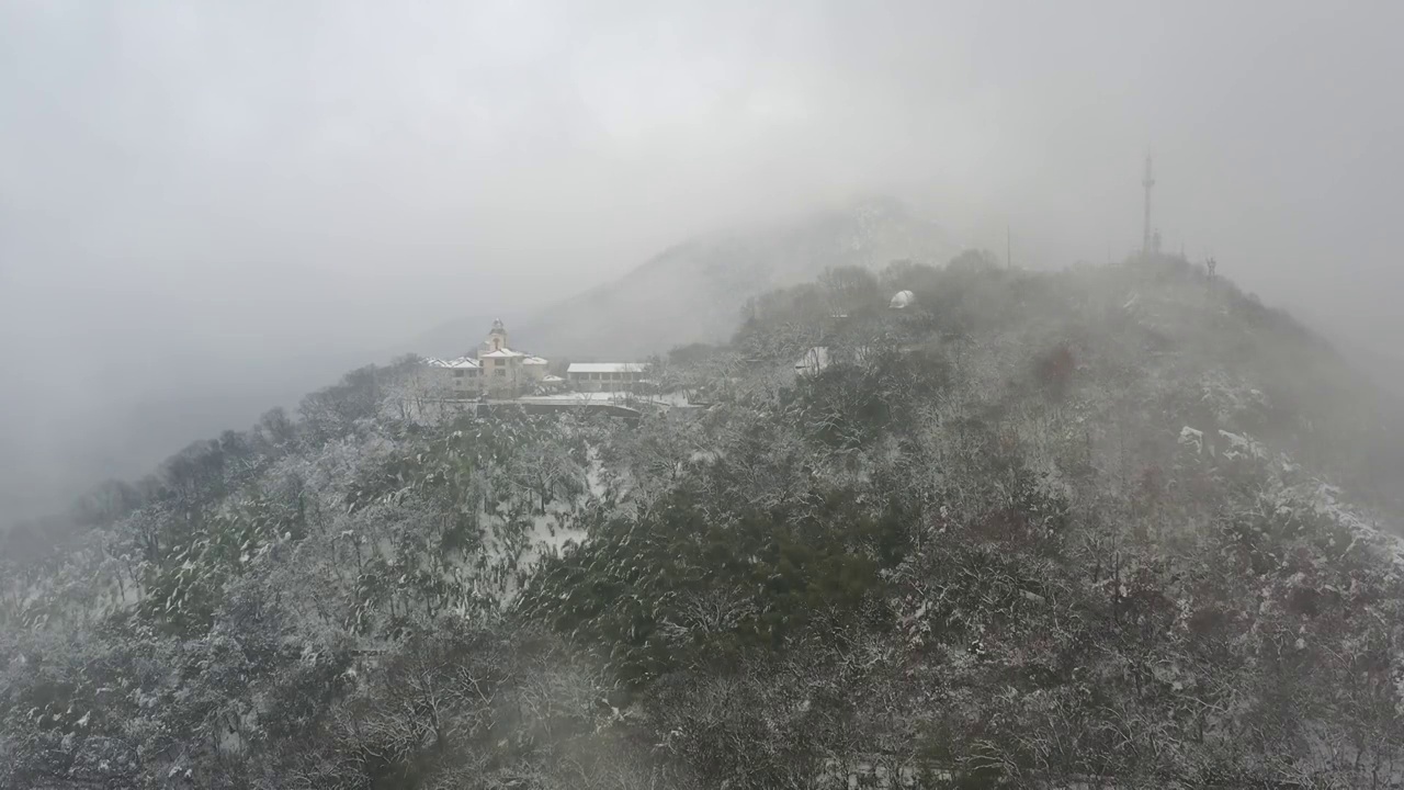 南京紫金山天文台雪景视频素材