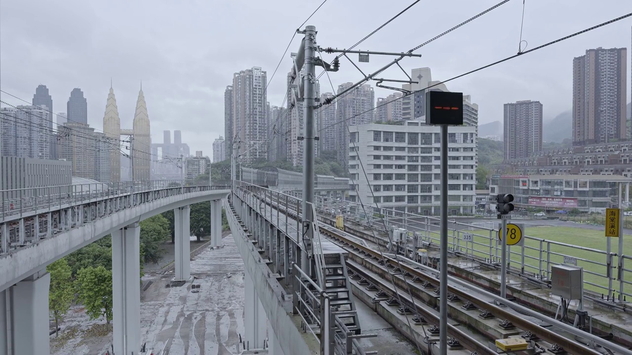 重庆,海棠溪地铁站视频素材