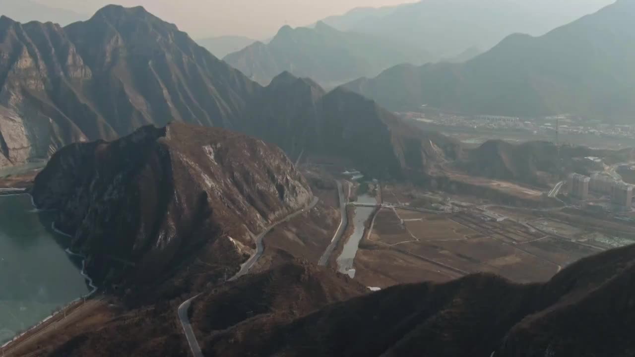 北京门头沟山区道路G109国道视频素材