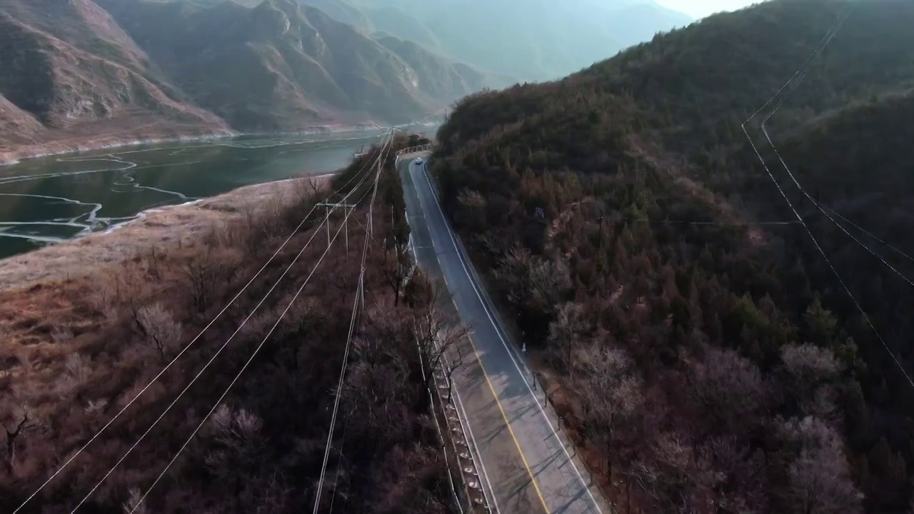 航拍北京门头沟山区道路G109国道视频素材