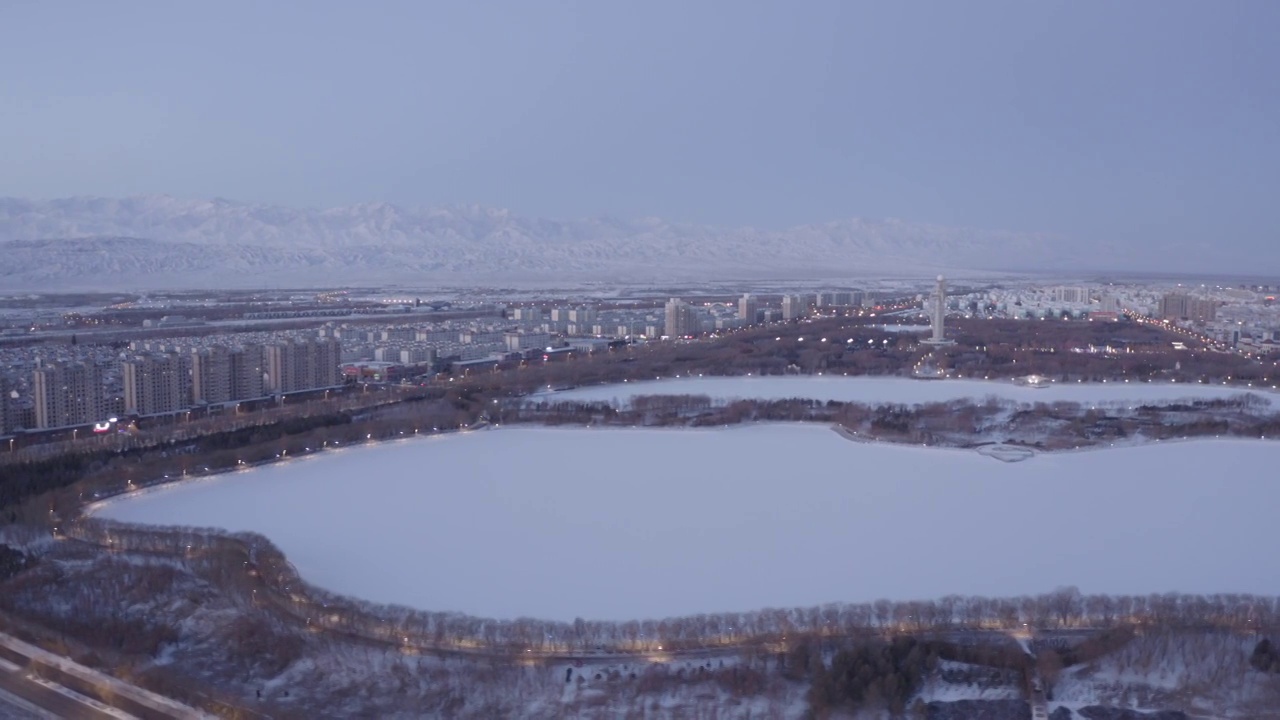 嘉峪关东湖雪景视频下载