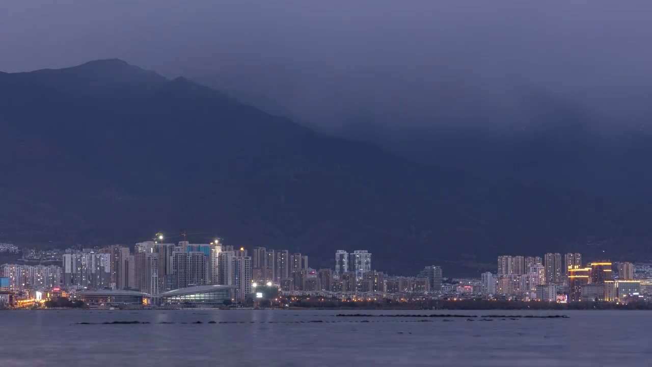 大理城市苍山洱海日转夜延时素材视频素材