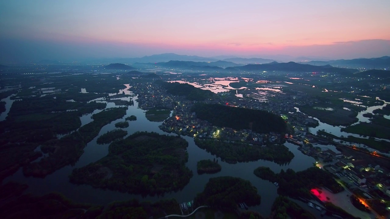 航拍夕阳下诸暨著名景点白塔湖国家湿地公园视频素材