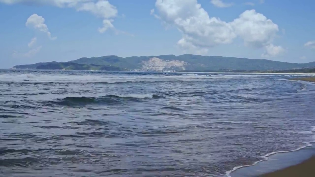 海南三亚海棠湾沙滩风景视频素材