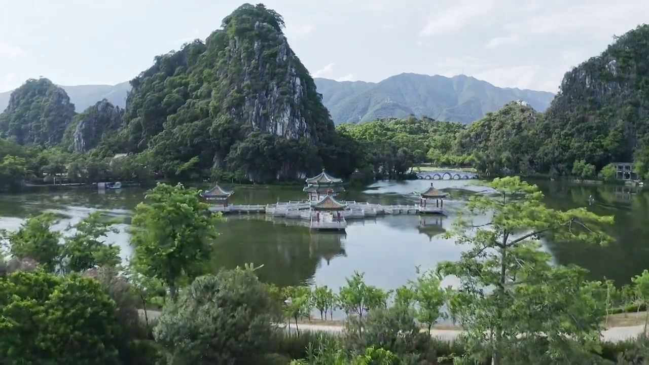 航拍广东肇庆七星岩风景区视频素材