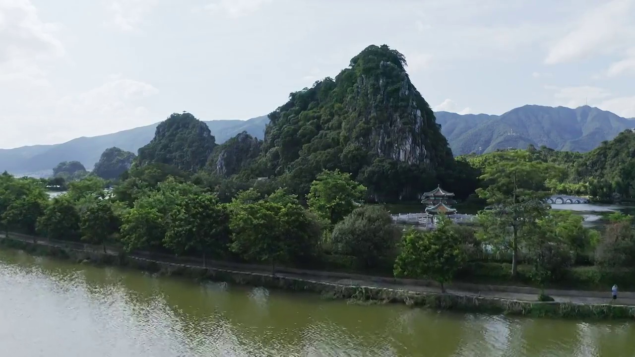 航拍广东肇庆七星岩风景区视频素材