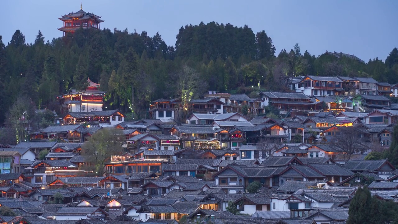 延时摄影云南丽江古城夜景灯光视频素材