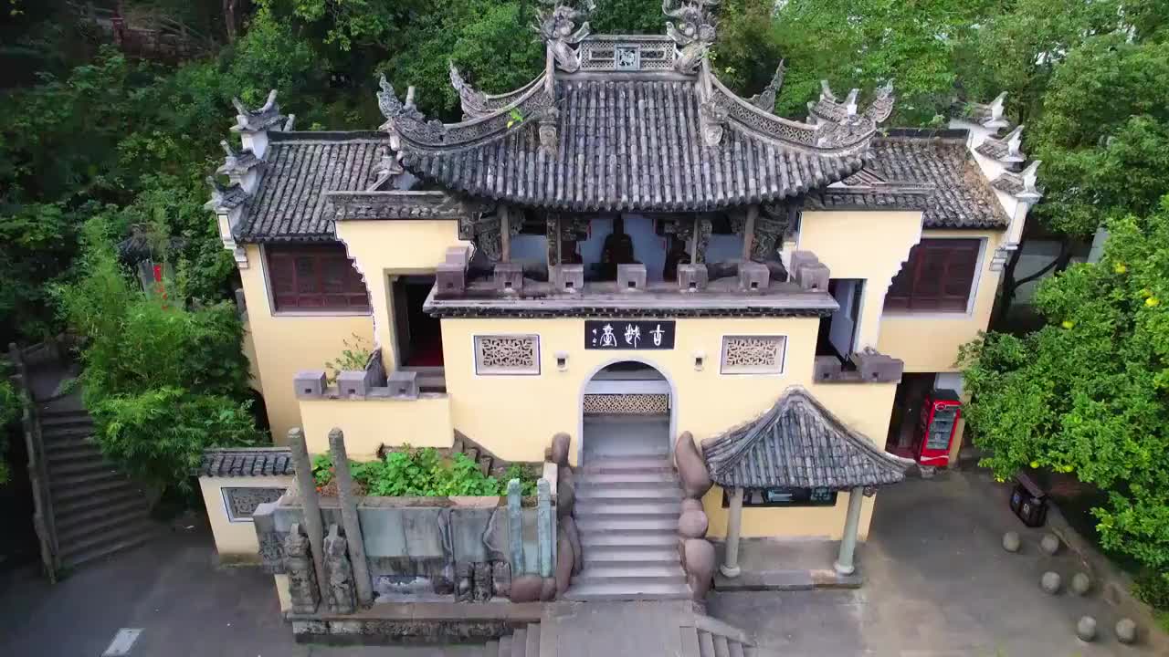 航拍绍兴诸暨著名景点西施故里风景区西施庙视频素材