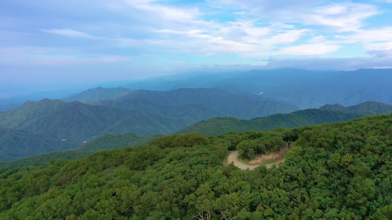 秦岭山雨后风光视频素材