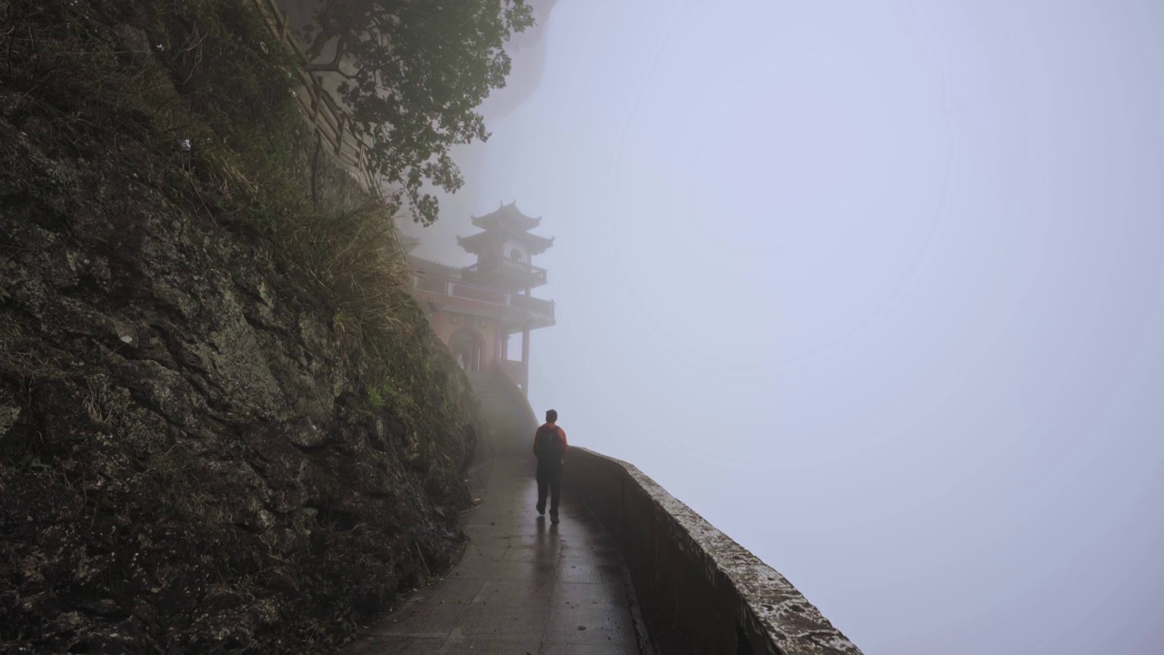 福建灵通山灵通寺云山雾海视频素材