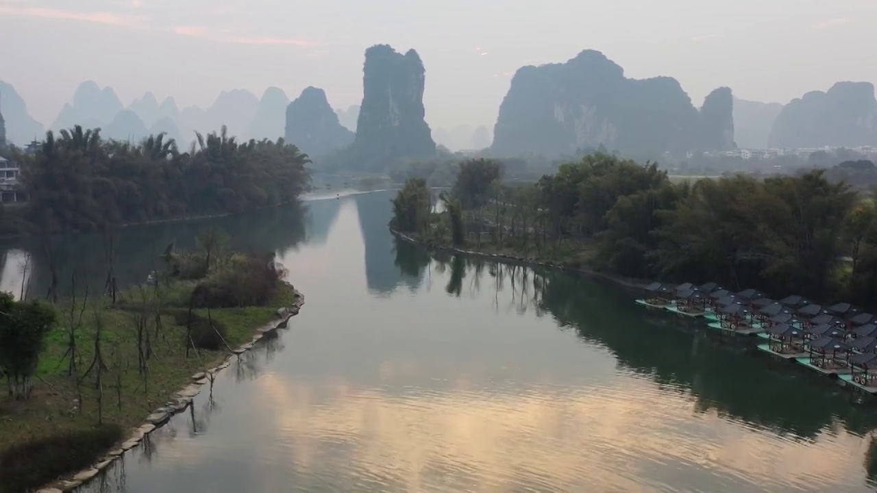 航拍桂林阳朔遇龙河视频素材