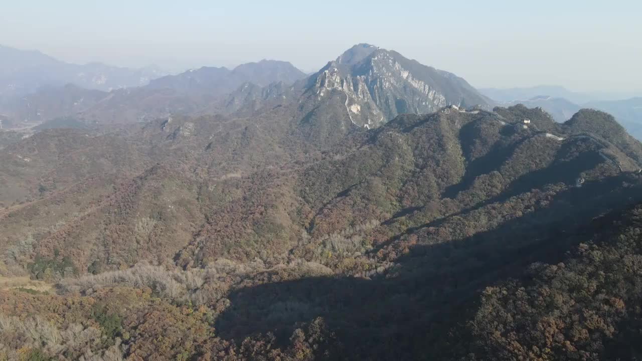 航拍北京慕田峪长城之箭扣段视频素材