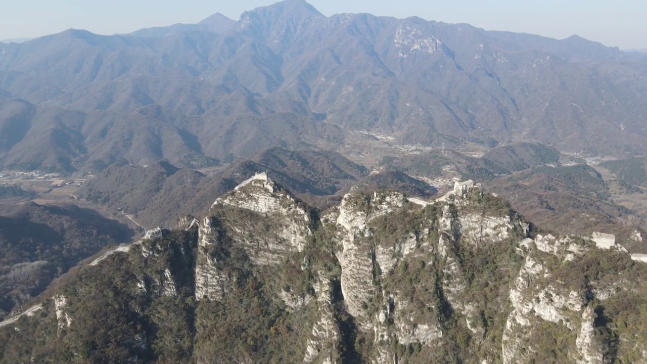 航拍北京慕田峪长城之箭扣段视频素材