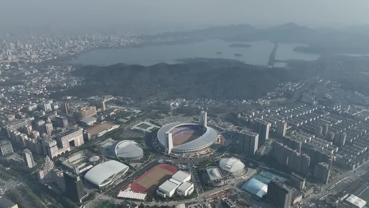 航拍杭州亚运场馆黄龙体育中心白昼风光视频素材