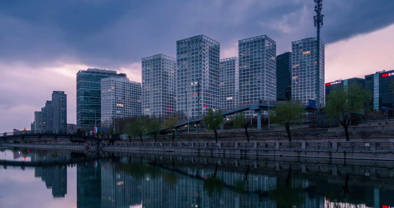 北京通惠河日转夜延时摄影视频素材